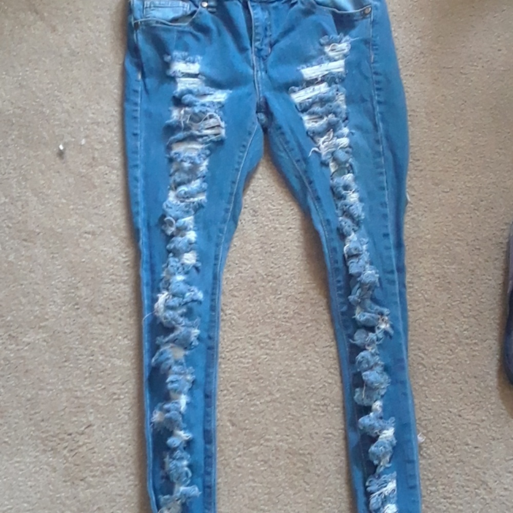 Jeans/Pants - Picture 2 of 3